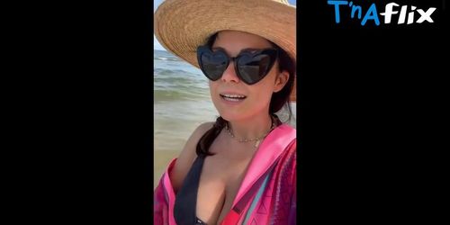 Katarzyna Cichopek Bikini Scene  in Katarzyna Cichopek Sexy Bikini