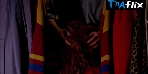 Unknown Sexy Scene  in Le Party