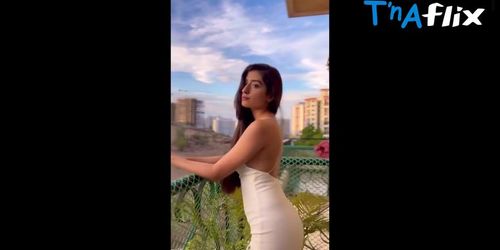 Nazila Sitaishi Sexy Scene  in Nazila Sitaishi Instagram Reels