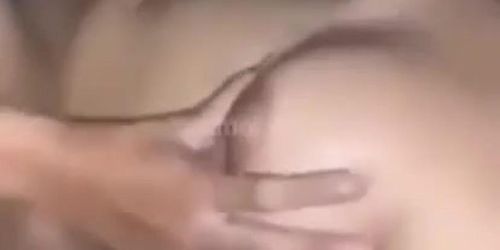 Bokep Indo Digilir Teman Sekampung