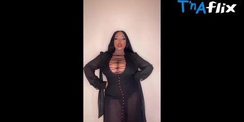 Laura Lovemore Breasts Scene  in Laura Lovemore Instagram