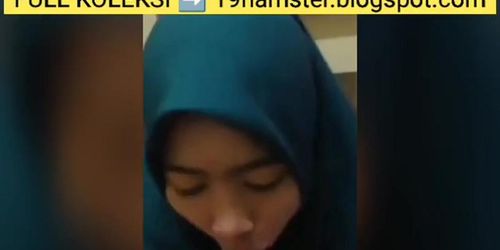 Bokep Indonesia Cewe Sholehah Belajar Nyepong