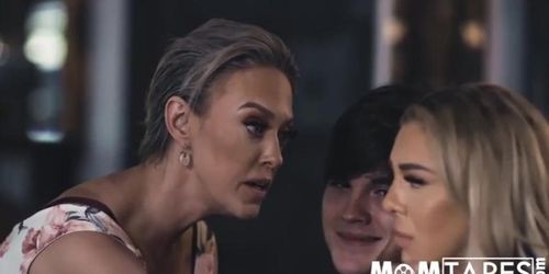Hot Stepmother Tiffany Watson Shares Stepson & Stepdaughter Dee Williams - Threesome Fantasy