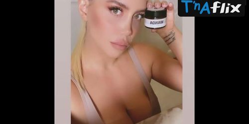 Wanda Nara Breasts,  Underwear Scene  In Wanda Nara Cant Stop Showing Off Her Big Boobs