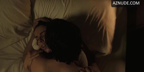 Marcela Guirado Sexy Scene  in Mama Drama