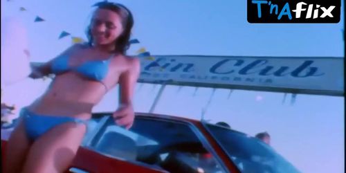 Eliza Dushku Bikini Scene  in Bring It On (Sarah Michelle Gellar)