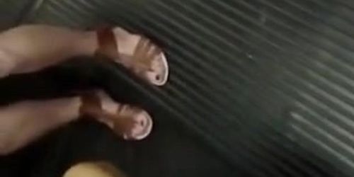 Public Feet 62