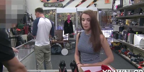 Non-professional shows us some love blowjob