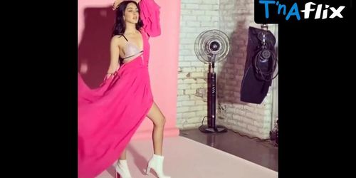 Kiara Advani Breasts Scene  in Kiara Advani Hot Pics Collection 2019