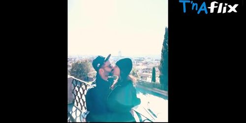 Sonam Kapoor Sexy Scene  in Sonam Kapoor And Her Husband Kissing Dec 2019