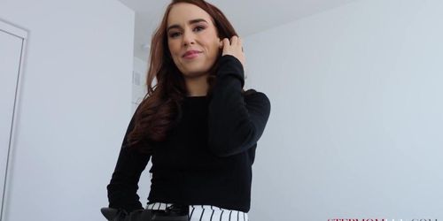 Brunette Stepmom Kiki Vidis Riding Dick Of Stepson Jay Rock - Andi Ray