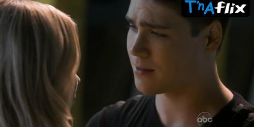 Laura Vandervoort Sexy Scene  in V