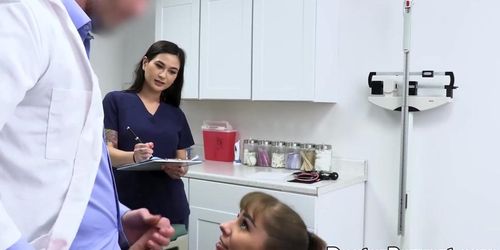 Nurse Jasmine Wilde prepares babe Tommy King for a threesome with Dr Mike Mancini (Tommy_King Tommy_King)