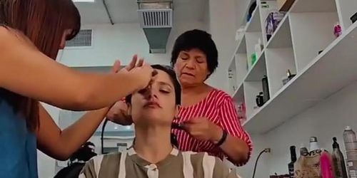 Melania Urbina Sexy Scene  in Al Fondo Hay Sitio