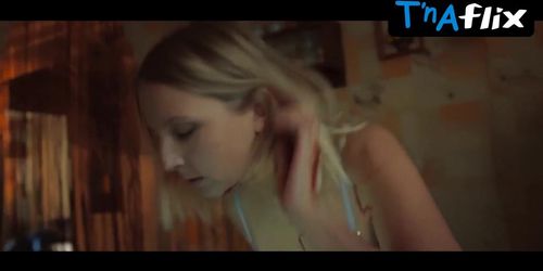 Mariya Lisovaya Breasts,  Underwear Scene  in My Zdes, Chtoby Vam Pomoch