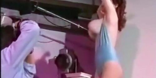 80-s-big-bouncy-boobs-dancer