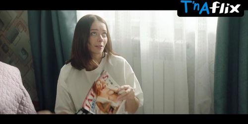 Marina Aleksandrova Breasts Scene  in Makron