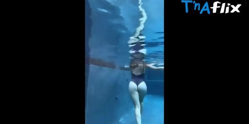 Amanda Cerny Breasts Scene  in Amanda Cerny Nude Topless Pool