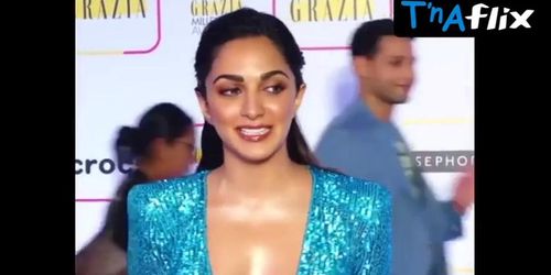 Kiara Advani Breasts,  Underwear Scene  in Kiara Advani In Plunging Neckline Blue Sparkly Jumpsuit At Grazia Millennial Awards 2