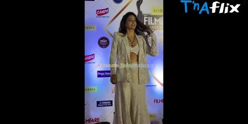 Keerthy Suresh Butt,  Breasts Scene  in Keerthy Suresh 69Th Filmfare Awards