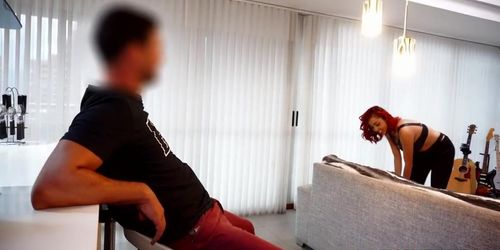 Latina Peli Roja Le Rompen El Culo