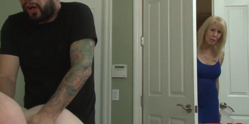 Mommy Likes To Watch sc01 p2 (Erica Lauren, Katy Kiss, Tommy Pistol)