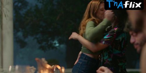 Delfina Chaves Lesbian Scene  in Six Is Not A Crowd
