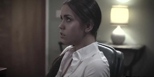 girl Alina Lopez will do everything to make her grades high.She decided to fucks with the pervert guidance counselor. porn (Anabell Bella)