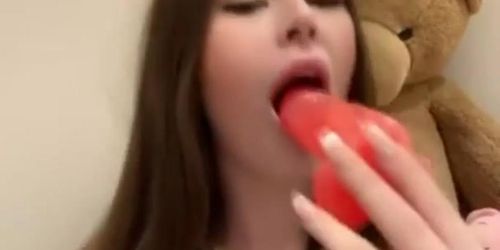 Onlyfans Brunette Dildo Blowjob