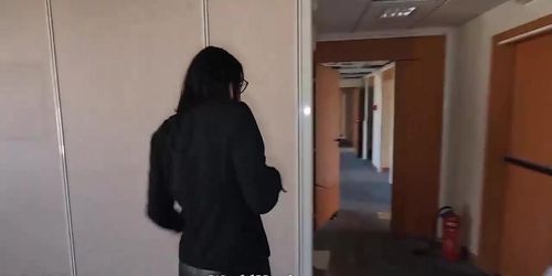 Real estate agent cheats on her boyfriend, gets anal fucked during visit by fake clients 46jtmh8