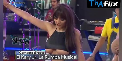Karely Ruiz Breasts Scene  in Las Noches Del Futbol
