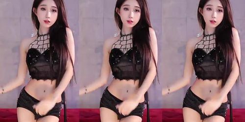 [??] 20240307 VIKI sexy dance