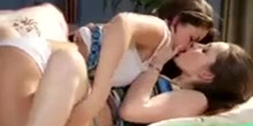 Tongue kissing, pussylicking and masturbating.