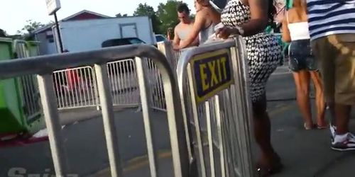Ass So Big It Got It's Own Area Code