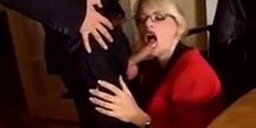 apaajadeh (Vicky Vette)