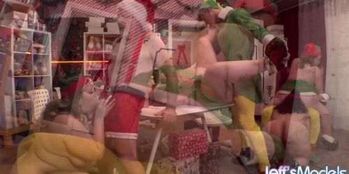 Sara Star, Karla Lane, Rose La Reine, Thicc Asian Kai- Santa's Naughty Workshop - Rose Monroe (Karla Rose, Rose_Monroe, Sarah Rose)
