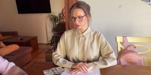 Corrupt nanny spreads her legs and squirts juicily for someone else's husband rrccsio