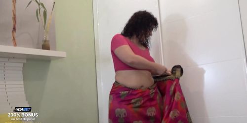 Curvy Indian Stepmother Sharing Bed With Her Stepson And Helps Him To Get Rid Of A Boner (Little One, Montse Swinger)