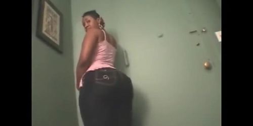 Kiss My Flix presents... Latoya