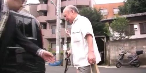 Lucky old man 15 (Miku Hasegawa)