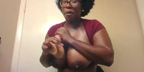 Freak Hoes: dicc eater *omgee*
