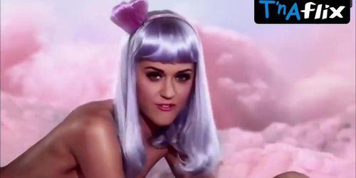 Selena Gomez Sexy Scene In Katy Perry In California Milfs! Tits Ahoy! (Christie Brinkley)