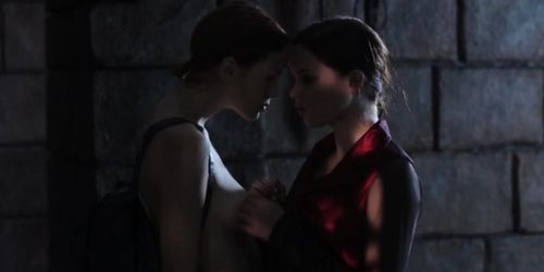 Sorceress enchants a female rogue nudist (Bree Daniels, Jenna J Ross)