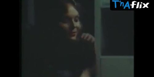 Rebecca Brooke Lesbian, Butt Scene in Les Mille Et Une Perversions De Felicia (Beatrice Harnois)
