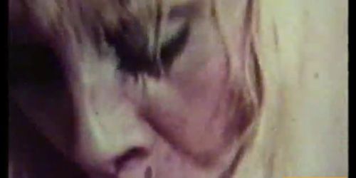 Peepshow Loops 94 1970s - Scene 4