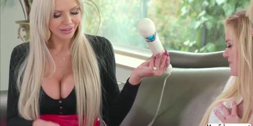 Nina squirt in front of her Stepdaughters (Chloe Foster, Kenzie Reeves, Nina Elle)