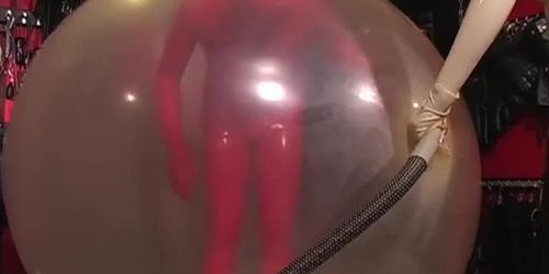 Latex Bondage inside balloon - Tnaflix.com