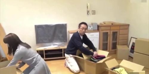 What is the name of this girl? and code full JAV