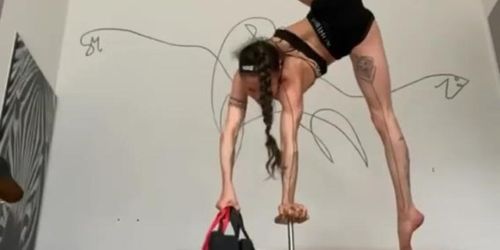 Muscle Women (onlyfans. com/tuffstuff)