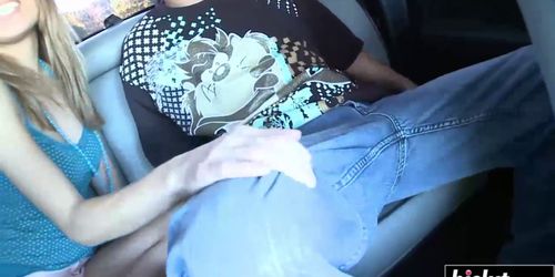Pretty chick fucks in the car (Allyssa Hall)